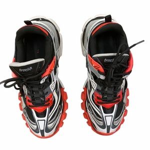 Meet your Posher, Tony